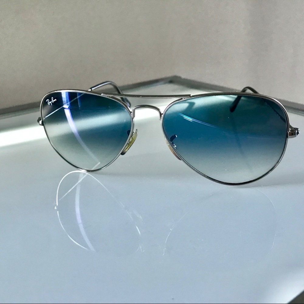 Unique Ray-Ban Aviators Blue with silver frame